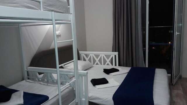 Хостелы 10 Fontana House Mykonos Одесса-60